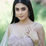 Isha Malviya Instagram - She’s a warrior with an angels heart. ❤️ #teamishamalviya Shot by: @deepikasdeepclicks Makeup: @tamannaaaa_artistry Hair: @shabana_sheikh_11 Outfit: @aliyanabymeenabazaar Jewels: @the_kizals Styled by: @khwaish_mehta @isshhhbykhwaish Team: @insyncdigitals @colorstv @officialjiocinema #biggboss17 #bb17 #colorstv #jiocinema #endemolshine #ishamalviya
