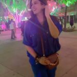 Isha Rikhi Instagram - Happy Diwali 🪔 ✨ #festive #vibes #2023 🫶🏻 Wearing @bunaai 👜 @thegusto.in