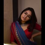 Ishaa Saha Instagram - Aur apna Dil!! 💙❤️