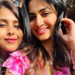 Janani Ashok Kumar Instagram - One of the craziest, colourful evenings of our life…🫠💯✨💫 Travelling with friends is always fun 🤩 & the three of us were incredible 🤩🙌🏼 It was one epic holiday and I can’t wait for our next already @satz_aka_sathishkumaran @madhumitha_sivasankar 🥹🤗♥️ - #paris #eiffeltower #france #europe #traveldiaries #bff Tour Eiffel