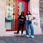 Janani Ashok Kumar Instagram - It all started like this..! I mean do we even look tired after all the transits & longer flights? 🤭 Roma-Quartiere San Giovanni
