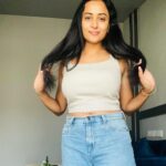 Janani Ashok Kumar Instagram - One Denim & a million crop tops kinda girl 😅 Chennai, India