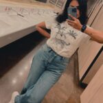 Janani Ashok Kumar Instagram - Memories for life 💯✨💫✈️ Banglore International Airport