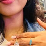 Janani Ashok Kumar Instagram - Memories for life 💯✨💫✈️ Banglore International Airport
