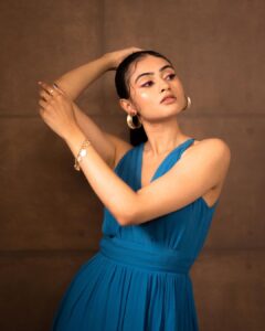 Janki Bodiwala Instagram - 🤍
Outfit:- @ritukumarhq 
Hmu- @poojachhabadia @makeupandhairby_prarthana 
Styling - @stylebydevang 
Click by - @illuminatepixels