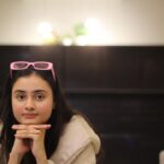 Janki Bodiwala Instagram - Looking at world be like …hmmmm