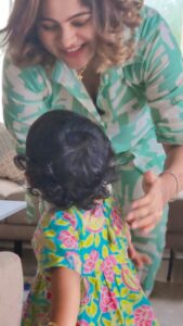 Jhilik Bhattacharjee Instagram - Dear Daddy 
  This lady keep changing our outfits and taking 100 pictures of us a day please come home from work asap 💗
 
Your's 
Manny Banny 👸 👸