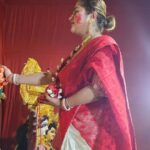 Jhilik Bhattacharjee Instagram – Sindoor Khele 
Dasami kolkata vibes ✨️ 🎉💗
Subho bijayar priti o subheccha ❤️🙏 Kolkata – The City of Joy