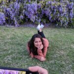 Jinal Belani Instagram - In a fairyland with angel like people ✨🤍🪻🌷 Parramatta Park