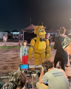 Josh Hutcherson Instagram - I’m beyond happy and proud of @fnafmovie and the whole team behind bringing it to life!! Thank you all for watching this maddness and giving it so much love❤️here’s some moments from the shoot