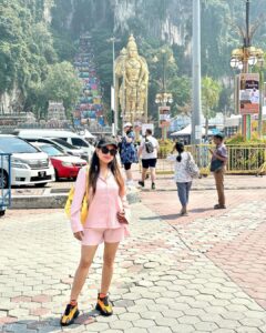 Kaavya Singh Instagram - #malaysia #gentingskyworlds #best #gentinghighland #themepark #malaysialife #travelphotography #travelling #traveller #peace #faith #love #spreadlove #omnamahshivaya 🔱🙏🏻🧿