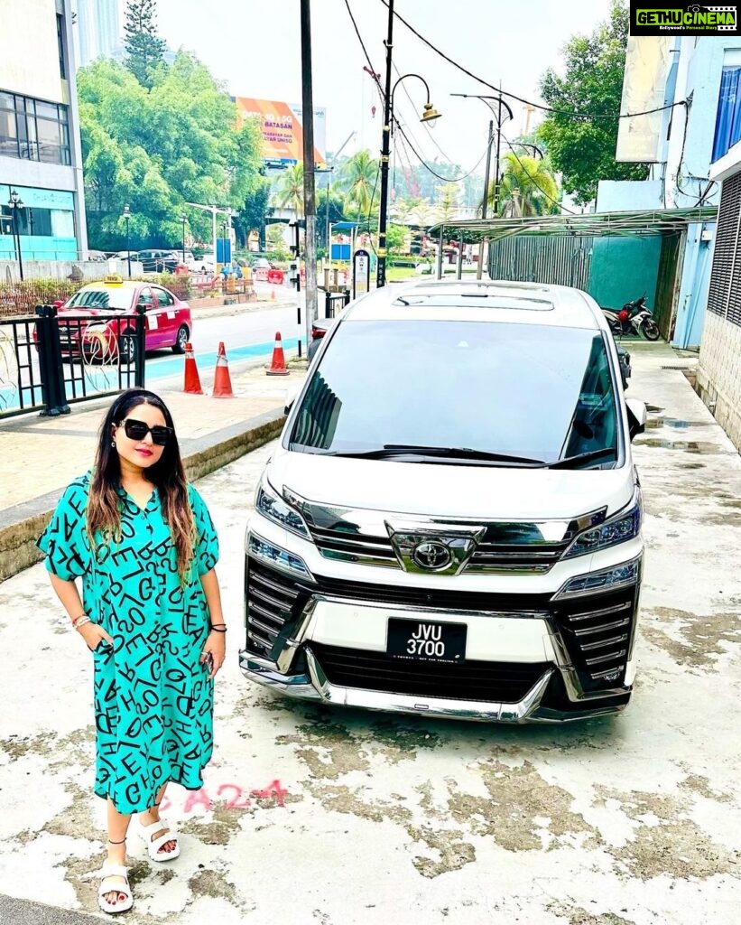 Kaavya Singh Instagram - #melaka #malaysia #beautiful #malaysialife #travelphotography #travelling #traveltheworld #freshair #faith #bepositive #keepsmiling #spreadlove #omnamahshivaya 🔱❤️🙏🏻🧿 Melaka, Malaysia