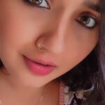 Kajal Raghwani Instagram - Bahotooooo se बहोत karte hai 🤣🤣🤣 Hahhaha...