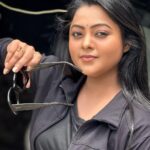 Kajal Yadav Instagram - Happy Sunday 👁️‍🗨️🖤 #kajalyadav #picoftheday #instagram #happysunday #sukoon #zindagi