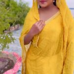 Kajal Yadav Instagram - मन करे हम रहीं समाईल तहोरी बहियाँ में 🫂🤗😍♥️ #bhojpuri #bhojpurireels #bhojpurisong #lovesongs #romantic #sukoon #kajalyadav Raj Bhavan, Kalakankar