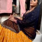 Kajal Yadav Instagram - Iss pyaar se meri taraf na dekho ♥️😍🫶🤫 #kajalyadav #goodnight #newlook #newfilm #giveyourlove Raj Bhavan, Kalakankar