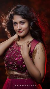 Kalyani Anil Instagram - Thz mix ❤️‍🔥
👗 @aalaadesigners 
📸 @travancoreads @jithuthampifm 

#trending #mix #kaavaalaa #dance #reelkarofeelkaro #reelitfeelit #viral