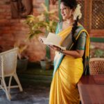 Kalyani Anil Instagram - ✨💛 📸 @travancoreads @jithuthampifm 🎨 @momentssbyelementricx Location @mollyskovalam