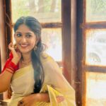 Kalyani Anil Instagram - Onam’23 🌼♥️ Onam series -3🌼 #marivanious Neckset @_vr_jewels_ Blouse from @geesahh_designs Thanku @brides_of_deepthi for this hairstyle😘 📸 @namitha_merin_george 🫶🏻 Mar Ivanios College