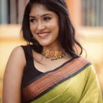 Kalyani Anil Instagram - 💫 💄 @brides_of_deepthi 📸 @talesbyaravind Blouse @geesahh_designs