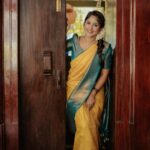 Kalyani Anil Instagram - என் கூந்தல் தேவன் தூங்கும் பள்ளி அறையா அறையா மலர் சூடும் வயதில் என்னை மறந்து போவதுதான் முறையா…..✨🪞 📍 @mollyskovalam 📸 @travancoreads @jithuthampifm 🎨 @momentssbyelementricx