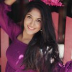 Kalyani Anil Instagram - Eyes on you…🌺 📸 @jithuthampifm @travancoreads 🎨 @momentssbyelementricx Kovalam