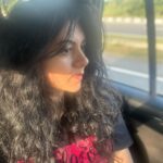 Kamna Jethmalani Instagram - Good morning…. Just me …. Sun kissed ….. No makeup…. No filter …. Happy weekend guys 🌸