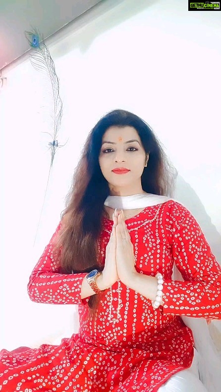 Kanak Yadav Instagram - Mahalaxmi Mantra #kanakactress #kanakyadav #actresskanakyadav #kanakyadavactress #yadavkanak #कनकयादव #कनक_यादव #omg #mantra #laxmi #laxmimantra #god #devotional