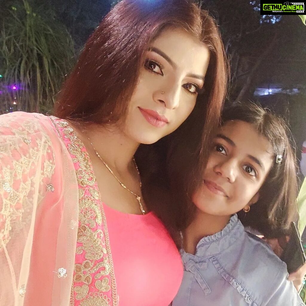 Kanak Yadav Instagram - wish you a very Happy Birthday to my sweet little sister Ritika may god fulfill all your wishes all your dreams come soon may god gives you healthy when the long life take care baccha #kanakyadav #kanakactress #happybirthday #viral #trending