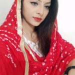 Kanak Yadav Instagram - Dil Jhoom Jaye .. Simple Si Look Hai!💗💗💗💗💗💗💗 #kanakactress #kanakyadav #pyaar #loveyou #trendingnow #photography #photoshoot #love #reels #trending #viral