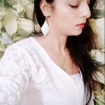Kanak Yadav Instagram - Aankh Mare...,,😉 #kanakyadav #kanakactress #trending #reels #love #viral Mumbai, Maharashtra