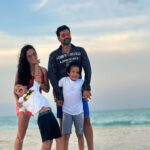 Kanchi Kaul Instagram - Its never about what we have , its who we have ……. #family #loveisallweneed #vitaminsea #tropiclikeitshot #happydays @shabirahluwalia @azaiahluwalia @ivarrahluwalia 🧿💖 Baa Atoll, Maldives