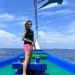 Kanchi Kaul Instagram - Into the blue day …. With the wildlings 🥰🌊🐠🐬⚓️