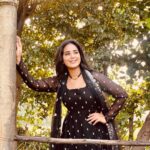 Kanmani Manoharan Instagram - #kanmanimanoharan✨ Outfit @_gina_couture Styling @keziah_costume_stylist #kanmanimanoharan✨ #outfits #shoot #song #lyrics #black #favorite #salwar