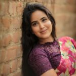 Kanmani Manoharan Instagram - #kanmanimanoharan✨ Ordinary person ❣️💯 Beautiful shots @dhanush__photography