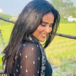 Kanmani Manoharan Instagram - #kanmanimanoharan✨ Outfit @_gina_couture Styling @keziah_costume_stylist #kanmanimanoharan✨ #outfits #shoot #song #lyrics #black #favorite #salwar