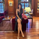 Karishma Kotak Instagram - Show ready - in Bangalore today!!!! 🎤 Hair and makeup @glambyvrinda @pearlandpeaches.in @nykaacosmetics Bangalore, India