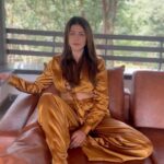 Karishma Kotak Instagram - One week Five cities You figure which ?♾️
