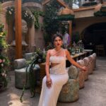 Karishma Sharma Instagram - Stepping into the spotlight,Draped in elegance and grace.Hosted a brunch with all my girlies! @karishmasharma22 X @arvino_co #karishmasharma One8 Commune