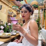 Karishma Sharma Instagram - Stepping into the spotlight,Draped in elegance and grace.Hosted a brunch with all my girlies! @karishmasharma22 X @arvino_co #karishmasharma One8 Commune
