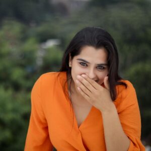 Kavya Kalyanram Instagram - It’s super easy to crack me up and @kilaruness and his 📷 definitely did a good job at that 😅