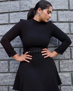 Kavya Kalyanram Instagram - 🖤 💖 

📸: @vclicksphactoryofficial
💄 : @munnaartistryy 
📍: @nstudios_prewedding