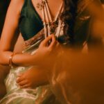 Ketaki Mategaonkar Instagram - Every situation can be handled when you decide to! Nothing much but just one positive step and you change the entire path. Just a light 🪔 of hope and slowly it’ll light others. 💚🍀😇 Credits Photography : @puneduskphotography Set by: @setsbypunedusk Fashion by: @style_by_apurva Makeup: @makeupbyberdesaurabh Jewellery: @neelratnaenergyproducts Outfit: @labelveena Brand Ambassador: @ketakimategaonkar. #ketakimategaonkar #neelratnajewellery #brandambassador #makeupbeauty #jewellery #photoshoot #photography #actress