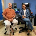 Ketaki Mategaonkar Instagram - One of the most beautiful recording sessions! Recorded “vishwa prarthana “ for Jeevan Vidya Mission and on the occasion of 100th birth anniversary of Sadhguru Shri Vamanrao Pai in the beautiful raag Madhuvanti. ♥️😇📿 I have been a strong believer of praying for the world peace harmony and prosperity since chaildhood and Jeevanvidya has played a key role. It’s a very important emotion one should carry everyday in their hearts. To record the prayer today was an honor. Thank you @mayuresh_pai @mithileshpatankar for the divine composition , and @pralhadpai dada 🌸 for including me in this beautiful project ! @ananddabre for super fast and fun recording session as well ! To sing along with @singerhariharana ji , @kaushiki_sings , and many more is an honor. 😇♥️