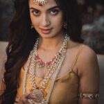 Ketaki Mategaonkar Instagram - ♥️😇 #neelratnajewellery #Manmohini Series Credits Photography : @puneduskphotography Set by: @setsbypunedusk Fashion by: @style_by_apurva Makeup: @makeupbyberdesaurabh Jewellery: @neelratnaenergyproducts Outfit: @labelveena Brand Ambassador: @ketakimategaonkar. #ketakimategaonkar #neelratnajewellery #brandambassador #makeupbeauty #jewellery #photoshoot #photography #actress