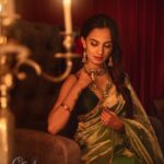 Ketaki Mategaonkar Instagram - When the clouds of uncertainty fade away, the true strength of your soul shines! Hold on to it and it’ll always guide you right! 🌟🌟. Photography : @puneduskphotography Set by: @setsbypunedusk Fashion by: @style_by_apurva Makeup: @makeupbyberdesaurabh Jewellery: @neelratnaenergyproducts Outfit: @labelveena Brand Ambassador: @ketakimategaonkar. #ketakimategaonkar #neelratnajewellery #brandambassador #makeupbeauty #jewellery #photoshoot #photography #actress