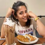 Kinjal Rajpriya Instagram – Voilà !! I do what I love & I love what I do🤘

#Croissant 🥐 #Coffee ☕️ #Bagel 🥯 Bengaluru, India