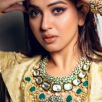 Koushani Mukherjee Instagram - Just the Vibe Shot by @tales_by_suvyn #trendingreels #instareels #moodoftheday #instagood
