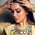 Koushani Mukherjee Instagram - Queening Into A Lit Weekend 🔥🔥🔥 #instapicture #instadaily #ootd #instagamer #picoftheday