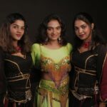 Krishna Praba Instagram - Yesssssss!!!💃💃 It’s trending now🤩 Behind the stars of #kavalaya dance reels @iam__thandav_ 👏👏 @ria__riya_andrea__ria @sneha.lakshmi.980 My team🤗🤗🤗🥰🥰 . . #reelsindia #reels #reelsinstagram #dance #picoftheday #dancer #dancereels #reelkarofeelkaro #reelitfeelit Panampilly Nagar